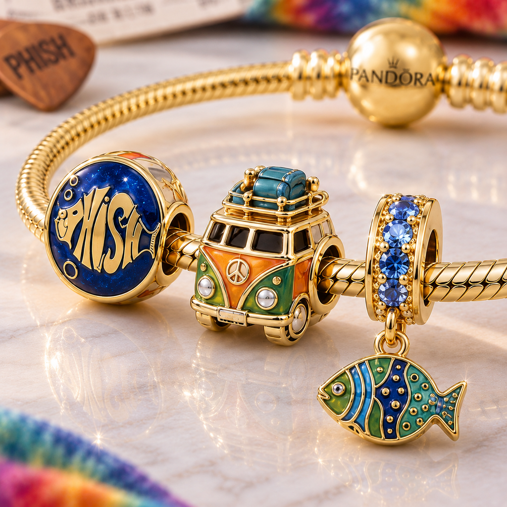 PIH Gold Charm Bracelet Set VTH